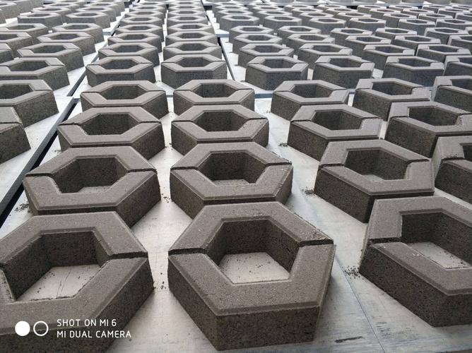 建鑫绿化水泥制品厂 匠心打造，构筑绿色与坚固的水泥制品